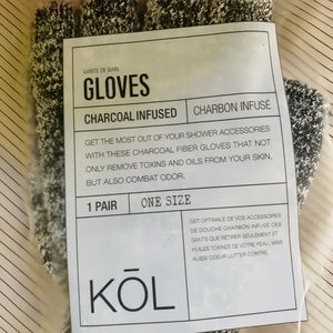 Charcoal Infused Bath Gloves